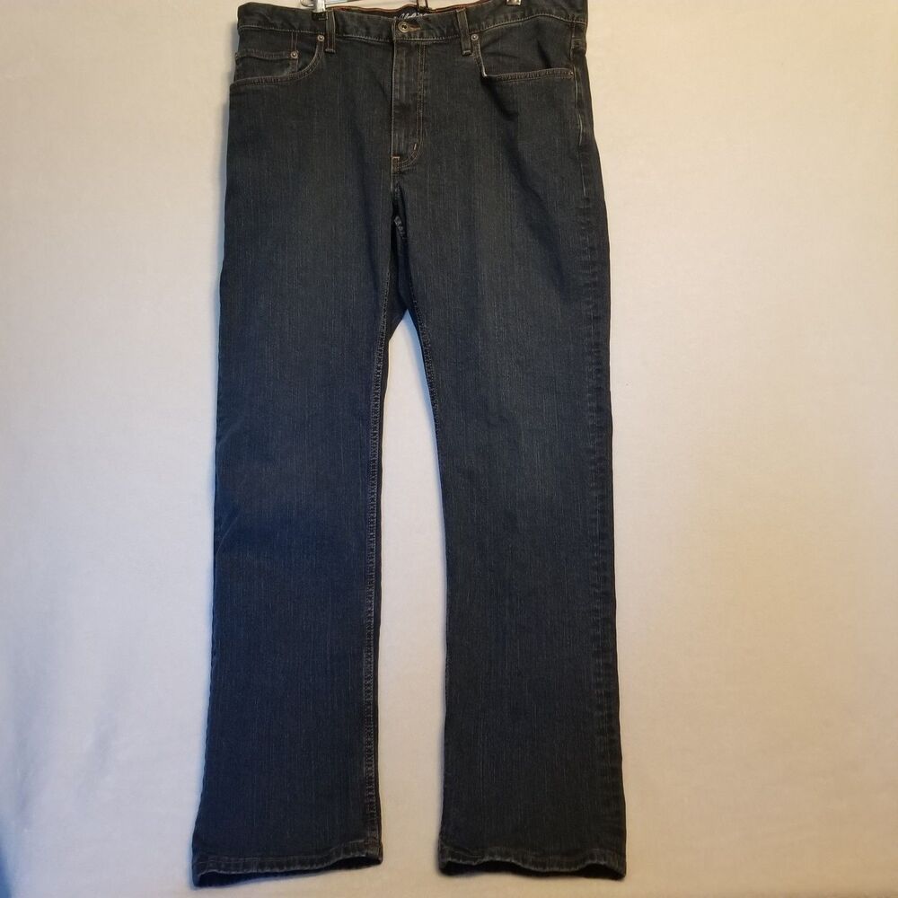 Eddie Bauer 38x34 Jeans Blue Straight Leg Dark Wash Denim Classic Basic Gorpcore
